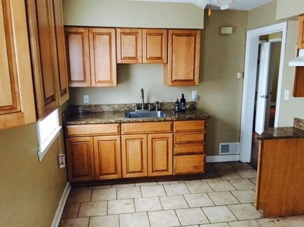 134 W 49th Ave