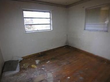 2nd image of 3007 Washington Blvd