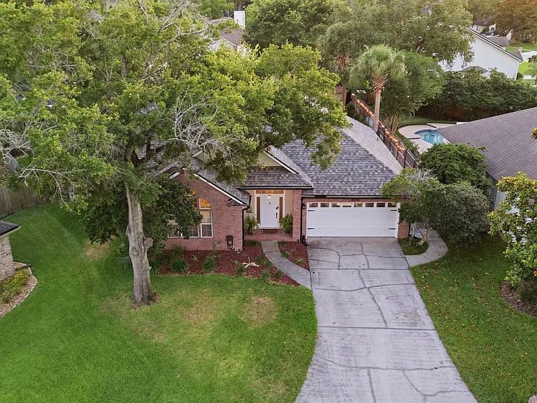 9370 Jaybird Cir E — Photo 59