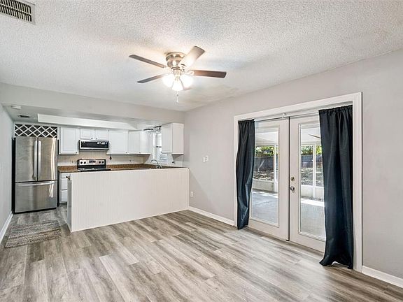 5th image of 4035 WENDY DRIVE
