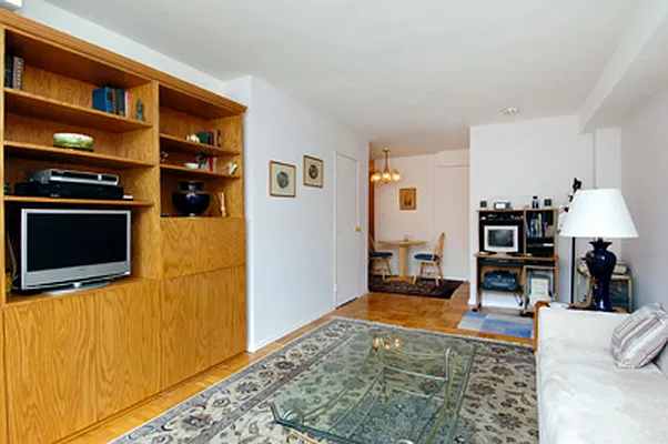 Sold by Citi Habitats | media 3