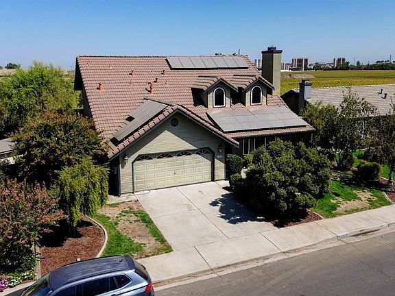 2nd image of 20330 Amethyst Dr