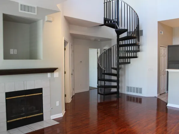 8707 E Florida Ave Unit 904, Denver, CO 80247
