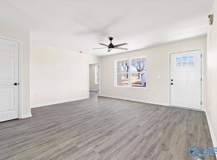 8 Askea Grove Ln, Arab, AL 35016