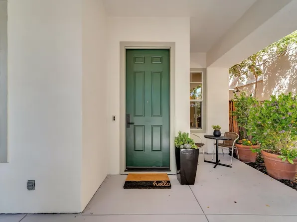 545 Minton Ln, Mountain View, CA 94041