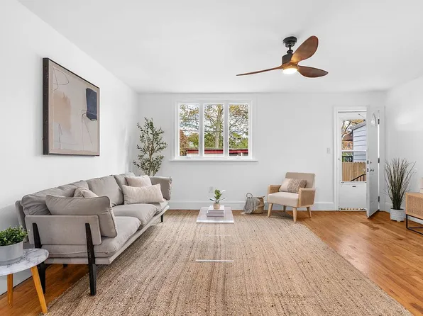 21 E 4th St, Brooklyn, NY 11218