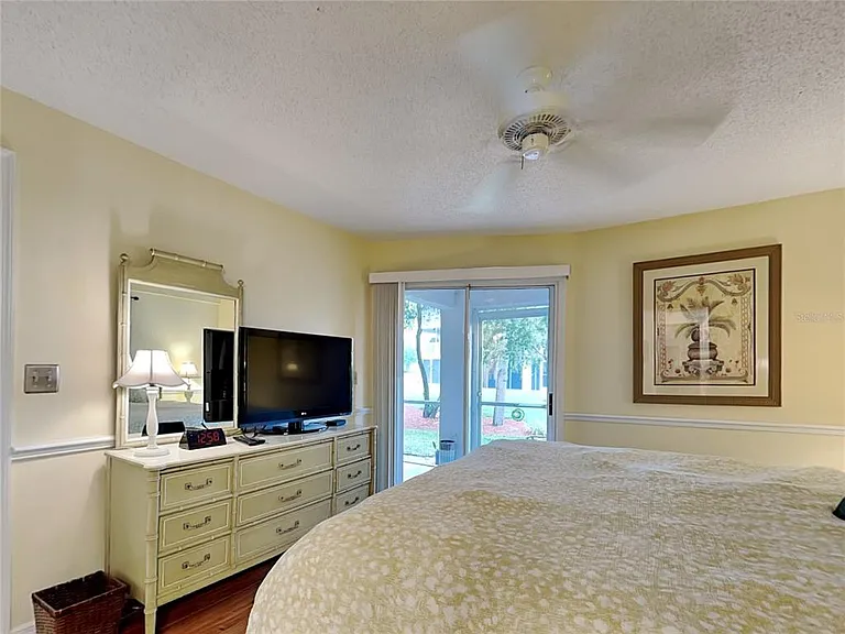 6501 Stone River Rd #110 — Photo 30