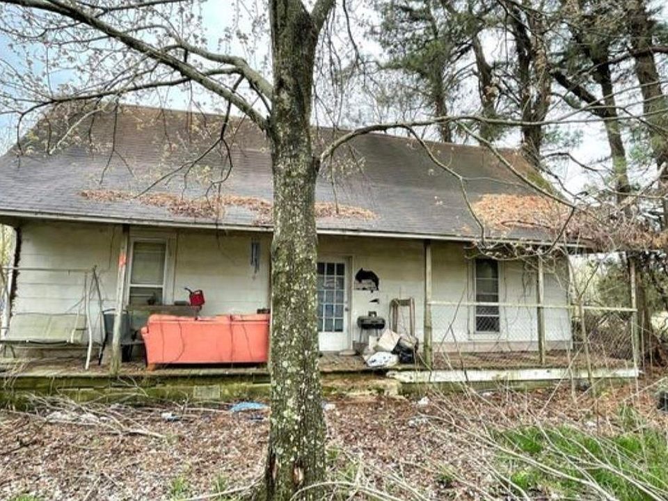 2nd image of 5065 Holly Grove Rd