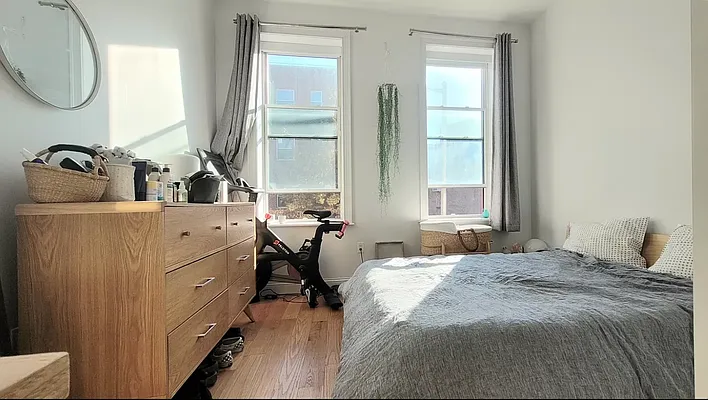 Rented by Oxford Property Group | media 2