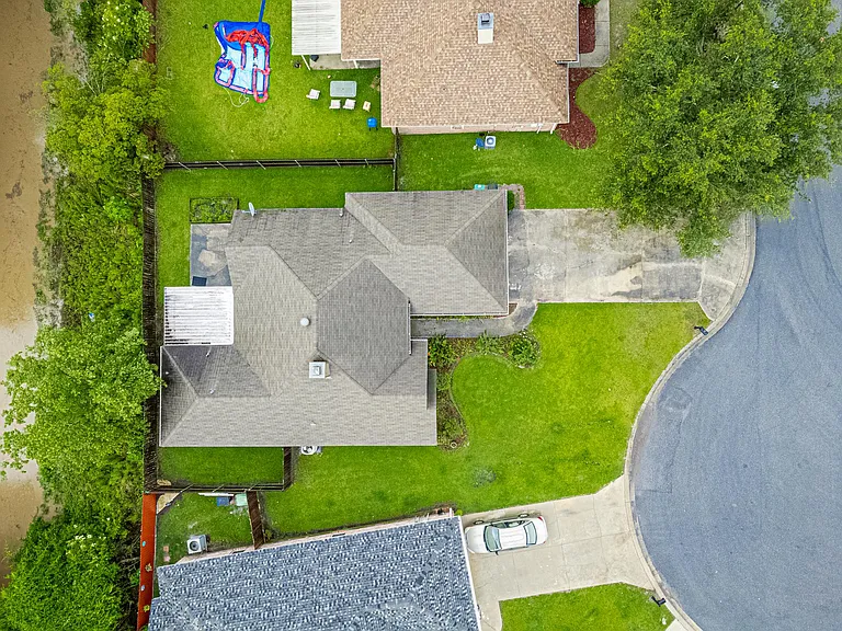 130 Windermere Cir — Photo 28