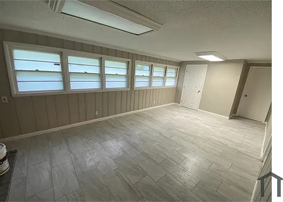 3540 Farwood Dr — Photo 17