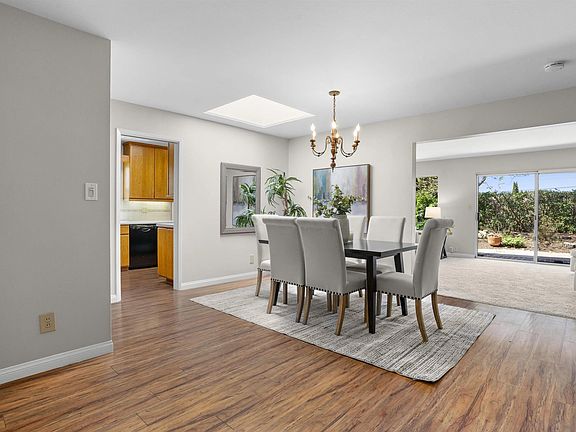 5th image of 4350 Mount Herbert Ave