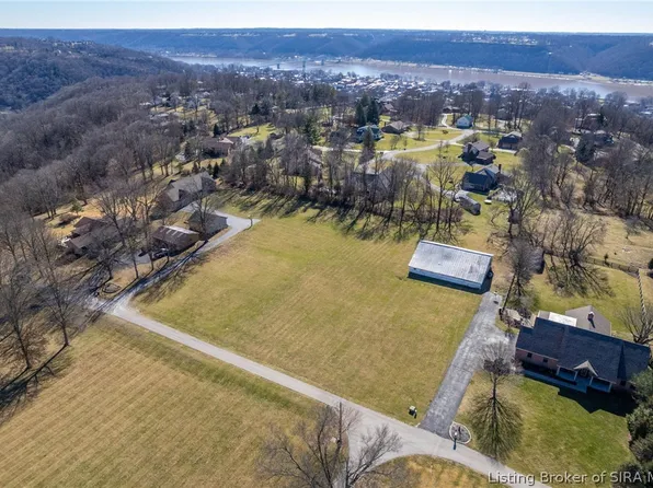 200 Rockwood Boulevard, Madison, IN 47250