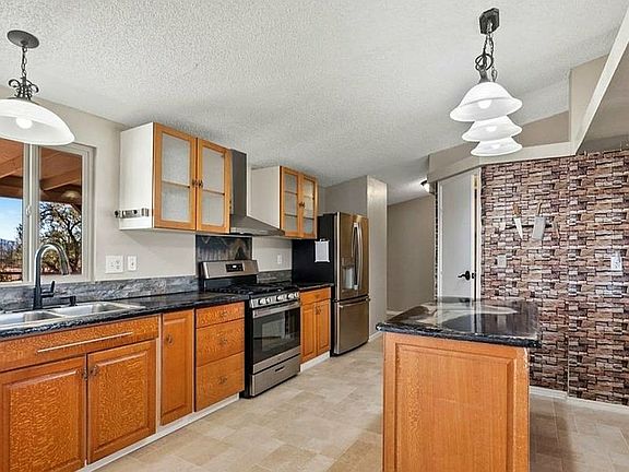 2nd image of 2756 S Papago Rd