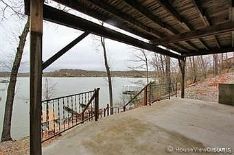 4th image of 6804 Lakeview Dr