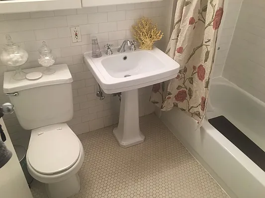 Rented by The Downtown LLC | media 29