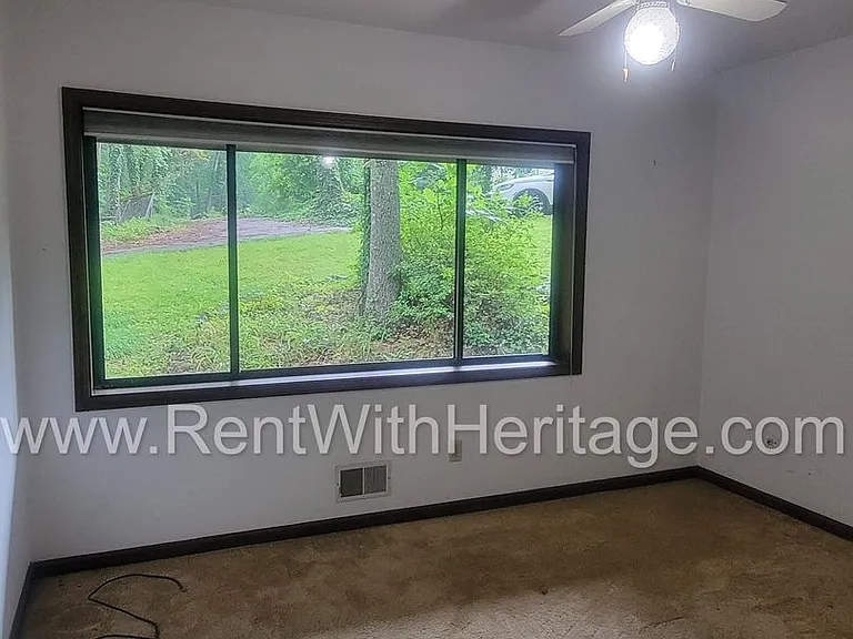 1050 Flamingo Dr — Photo 56