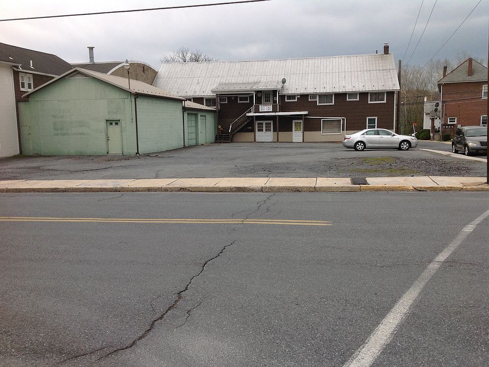 1st image of 2180 Washington Ave.