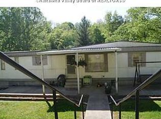 5335 Thorofare Rd, Clendenin, WV 25045