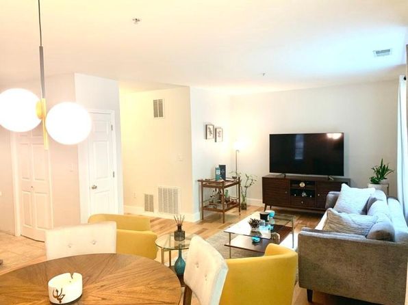 57 Mountainview Ct #57