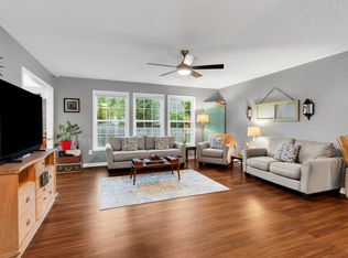 165 Daffodil Dr, Tullahoma, TN 37388