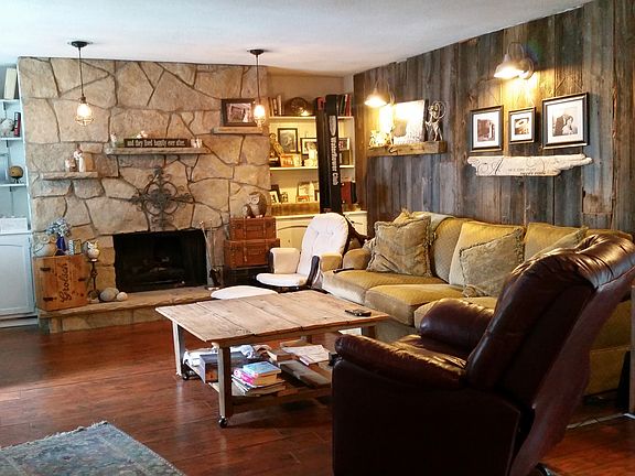 Living area w fireplace