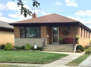 18727 Bernadine St, Lansing, IL