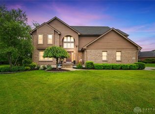 10550 Willow Brook Rd, Dayton, OH 45458