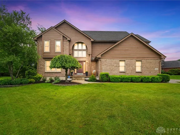 10550 Willow Brook Rd, Dayton, OH 45458