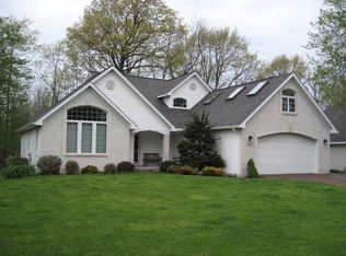 4338 Cooper Rd, Erie, PA 16510