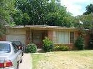 6317 Greenlee St, Fort Worth, TX 76112