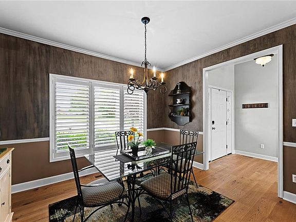 4th image of 4232 SE Furlong Dr