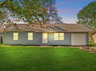 1740 Corey Dr, Bremen, IN 46506