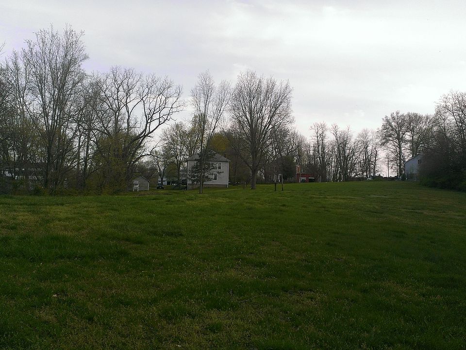 Rear of Yard towards Road