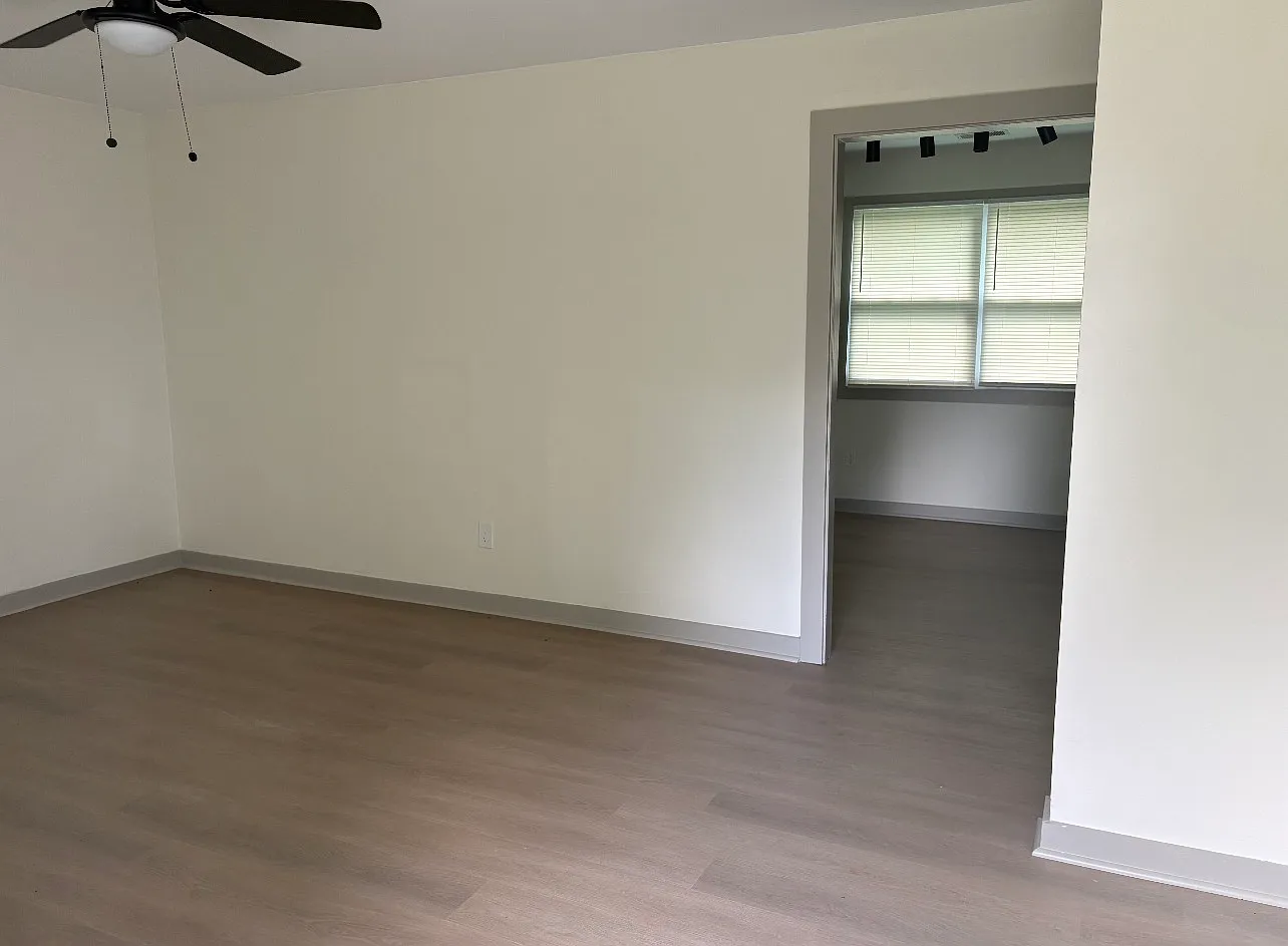 4 bed, 1285 sqft, $1,750 — Photo 2