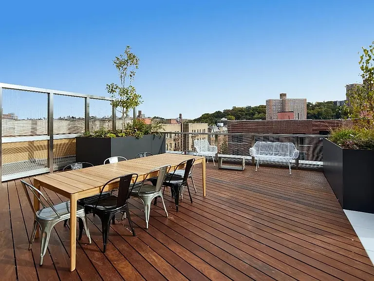 4650 Broadway #604 — Photo 24