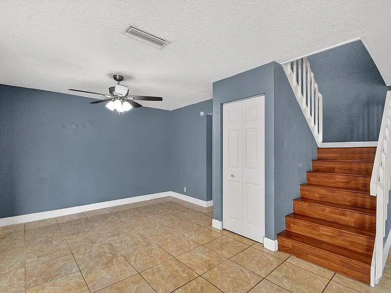 320 Woodland Rd — Photo 17