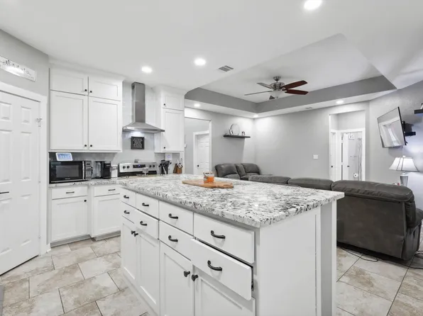 2123 Langston St, Fort Worth, TX 76105