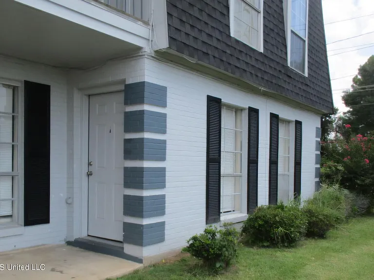 1702 Stevens St #A — Photo 1