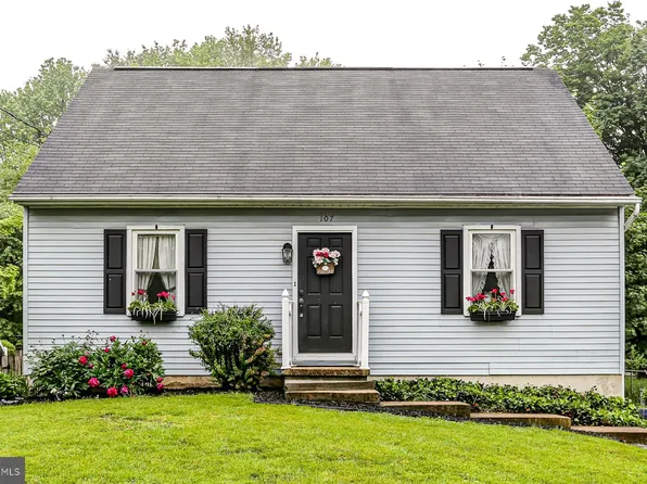 107 S Clay St, Marietta, PA 17547
