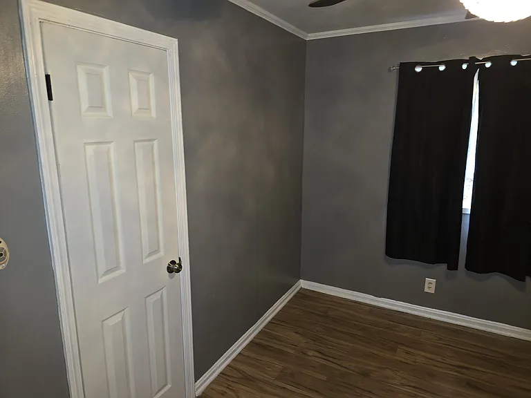 203 Grovewood Dr — Photo 5