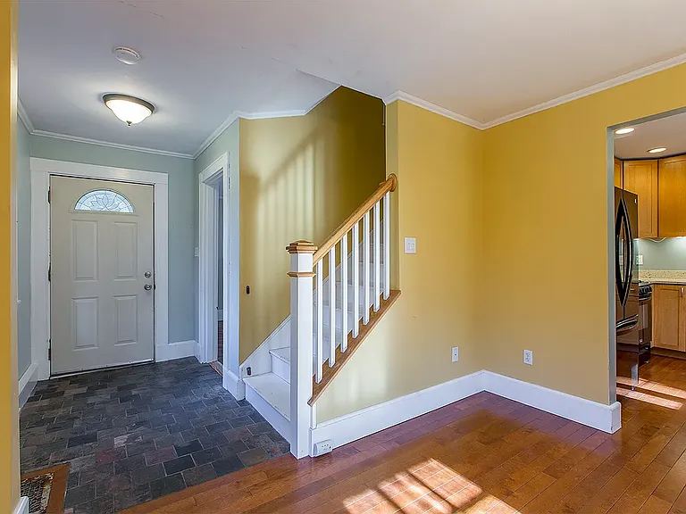 1 Beech St — Photo 8