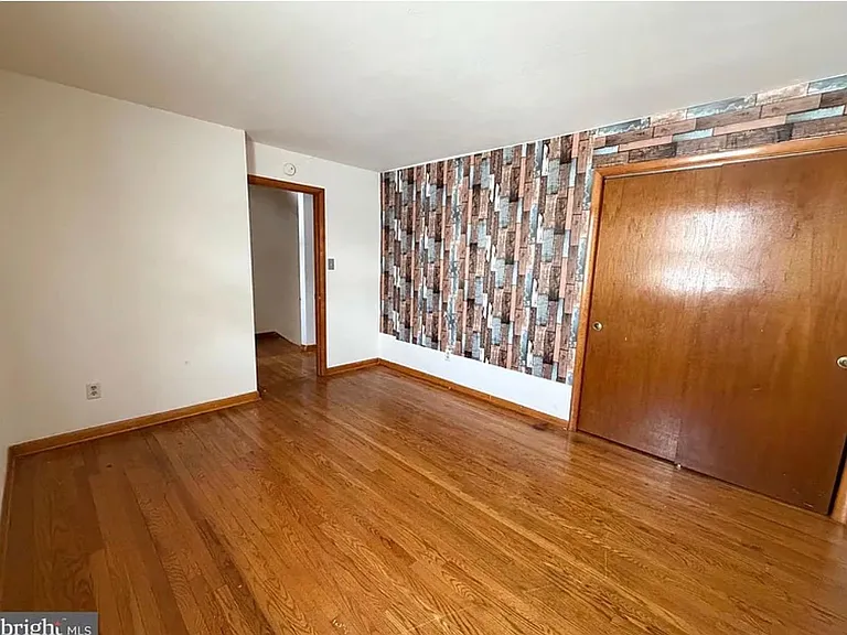 631 Hollywell Ave — Photo 10