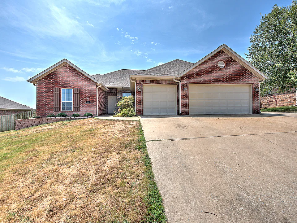 500 Halleck Coach Rd