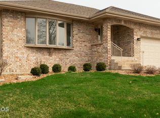 6022 Andres Ave, Tinley Park, IL