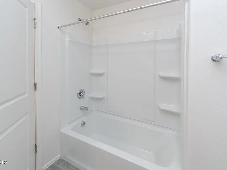 7243 N 125th Dr — Photo 17