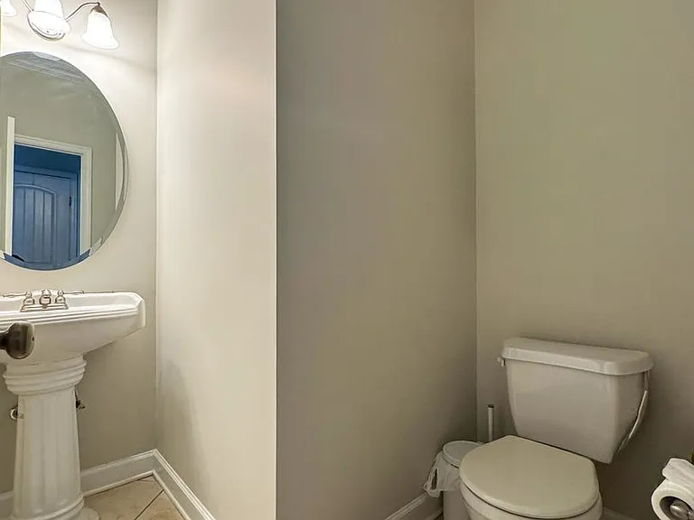 5905 Gentleman Dr — Photo 25