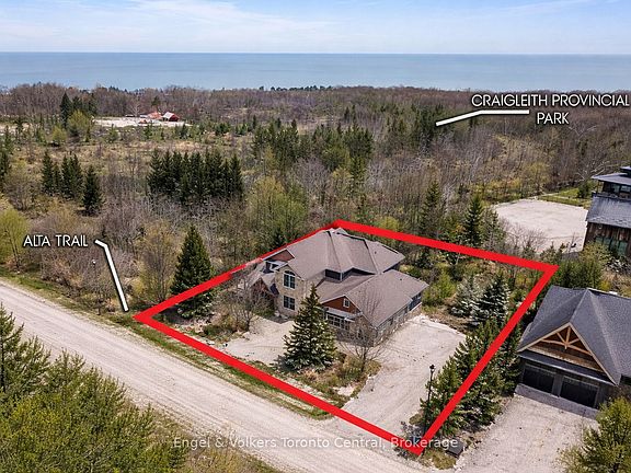 4th image of 193 Alta Rd
