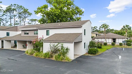 6901 N Lagoon Dr #1 Photo 1