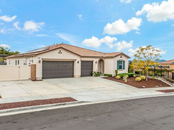 32847 Bachelor Peak St